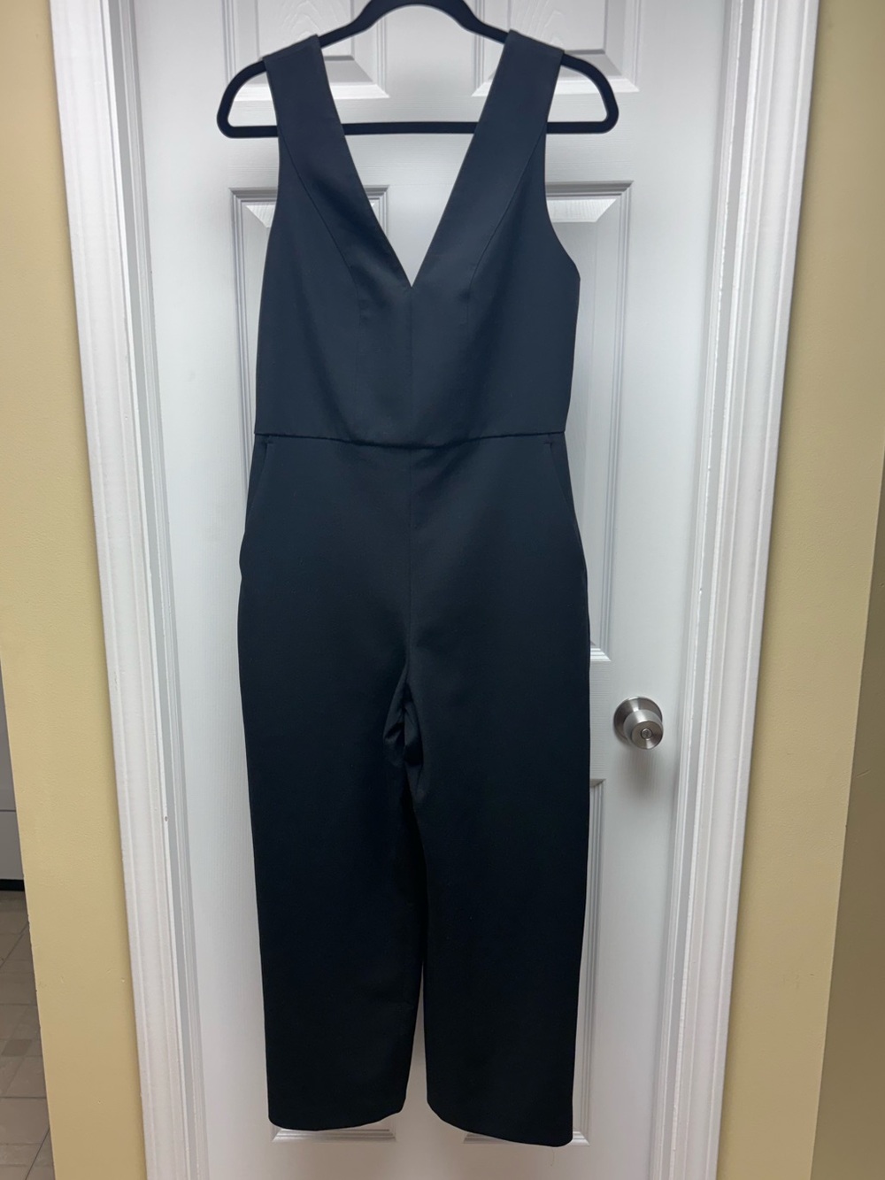 Sleeveless V-Neck Black Jumpsuit